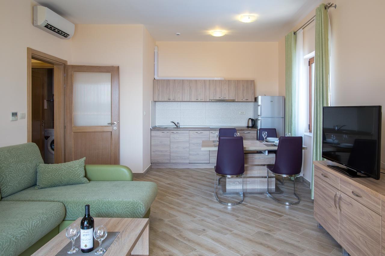 Aparthotel Belvedere Residence Becici 布德瓦 客房 照片