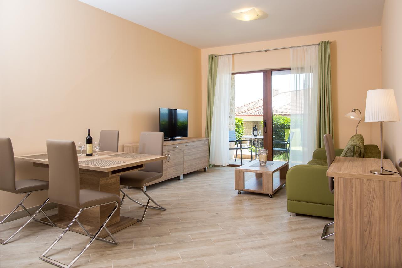 Aparthotel Belvedere Residence Becici 布德瓦 外观 照片